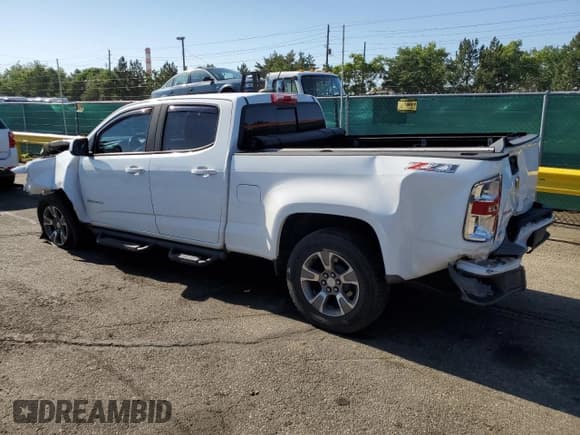 ✅ 2018 Chevrolet Colorado 4WD Z71 • VIN: 1GCGTDEN6J1148764 • Лот: 63839505. Опубликован ранее на Copart с пробегом 117 415 миль. Бесплатный доступ к архиву аукционных продаж из США и подробный отчёт об истории автомобиля на DreamBid. Изображение 2.
