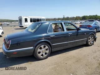 ✅ 2001 Bentley Arnage • VIN: SCBLC31E31CX05992 • Lot: 60462974. Wystawiony na Copart z przebiegiem 253 028 mil. Bezpłatny archiwum sprzedaży aukcyjnych z USA i szczegółowy raport historii pojazdu na DreamBid. Zdjęcie 3.