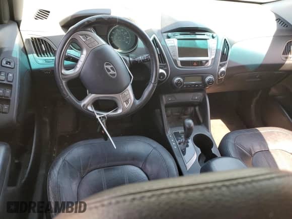 ✅ 2010 Hyundai Tucson GLS • VIN: KM8JUCAC3AU022874 • Lot: 54868675. Wystawiony na Copart z przebiegiem 179 263 mil mil. Skorzystaj z bezpłatnego archiwum sprzedaży aukcyjnych z USA i zobacz szczegółowy raport historii pojazdu na DreamBid. Zdjęcie 8.