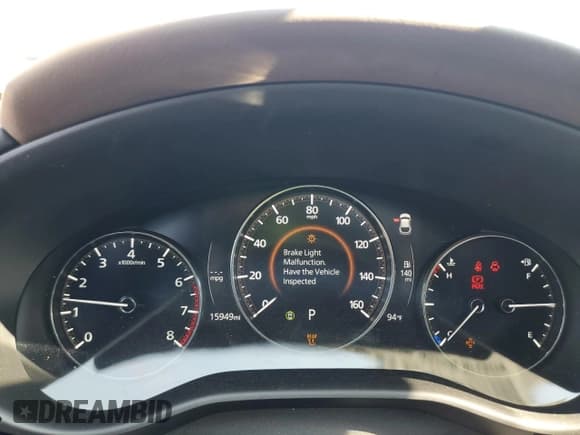 ✅ 2024 Mazda CX-30 Premium Plus • VIN: 3MVDMBEY1RM636015 • Лот: 61624555. Опубликован ранее на Copart с пробегом 15 949 миль. Бесплатный доступ к архиву аукционных продаж из США и подробный отчёт об истории автомобиля на DreamBid. Изображение 9.