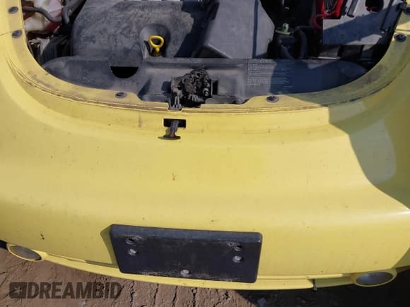 ✅ 2005 Volkswagen Beetle GLS • VIN: 3VWCK31C65M413138 • Лот: 43155482. Опубликован ранее на IAAI с пробегом 199 528 миль. Бесплатный доступ к архиву аукционных продаж из США и подробный отчёт об истории автомобиля на DreamBid. Изображение 6.