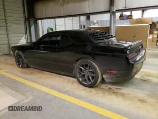 ✅ 2019 Dodge Challenger R/T • VIN: 2C3CDZBT7KH583294 • Lot: 70682132. Wystawiony na Copart z przebiegiem 65 403 mil. Bezpłatny archiwum sprzedaży aukcyjnych z USA i szczegółowy raport historii pojazdu na DreamBid. Zdjęcie 2.