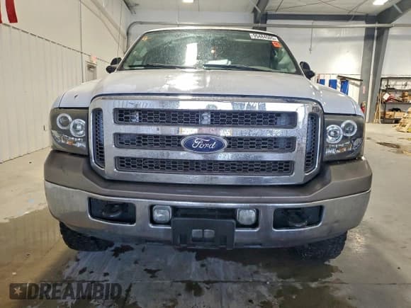 ✅ 2005 Ford F-250 XL • VIN: 1FTSW21PX5EB74571 • Lot: 95484505. Listed on Copart with 198,201 mi. Free auction sales archive from the USA and detailed vehicle history report at DreamBid. Image 5.