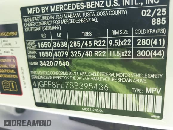 ✅ 2025 Mercedes-Benz GLS 580 • VIN: 4JGFF8FE7SB395436 • Lot: 43294642. Listed on IAAI with 833 mi. Free auction sales archive from the USA and detailed vehicle history report at DreamBid. Image 9.