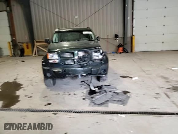 ✅ 2010 Dodge Nitro Heat • VIN: 1D4PU4GKXAW172233 • Lot: 91763935. Listed on Copart with 148,387 mi. Free auction sales archive from the USA and detailed vehicle history report at DreamBid. Image 14.