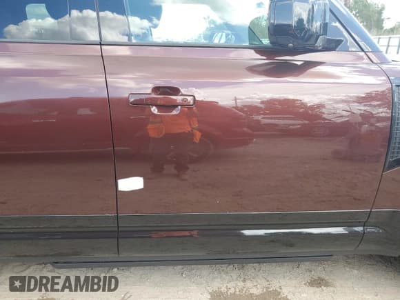 ✅ 2023 Land Rover Defender X-Dynamic SE • VIN: SALE2FEUXP2203144 • Лот: 74942574. Опубликован ранее на Copart с пробегом Не указан. Бесплатный доступ к архиву аукционных продаж из США и подробный отчёт об истории автомобиля на DreamBid. Изображение 13.