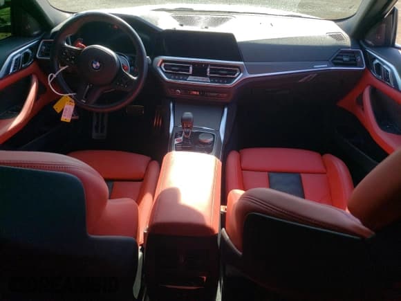 ✅ 2022 BMW M4 Competition xDrive • VIN: WBS43AZ01NCK99479 • Lot: 46399964. Listed on Copart with 7,435 mi. Free auction sales archive from the USA and detailed vehicle history report at DreamBid. Image 8.