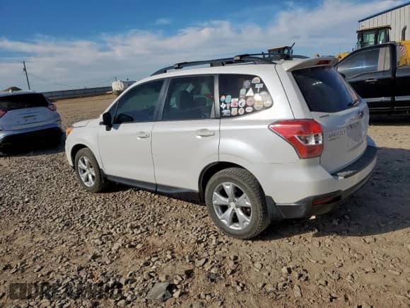2015 Subaru Forester Premium with VIN JF2SJADC3FH428737, listed as a Copart auction lot 84041515 with 146,122 mi miles and Salvage title. Bid and sale history available at DreamBid. Image 2.