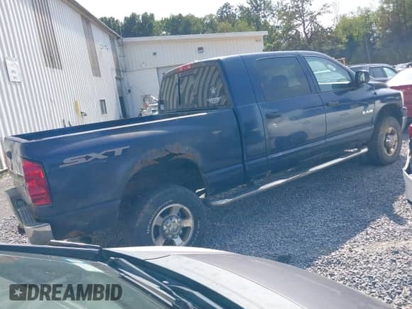 2008 Dodge 1500 SLT with VIN 3D7KS19D78G198829, listed as a IAAI auction lot 42923181 with 10 mi miles and . Bid and sale history available at DreamBid. Image 4.