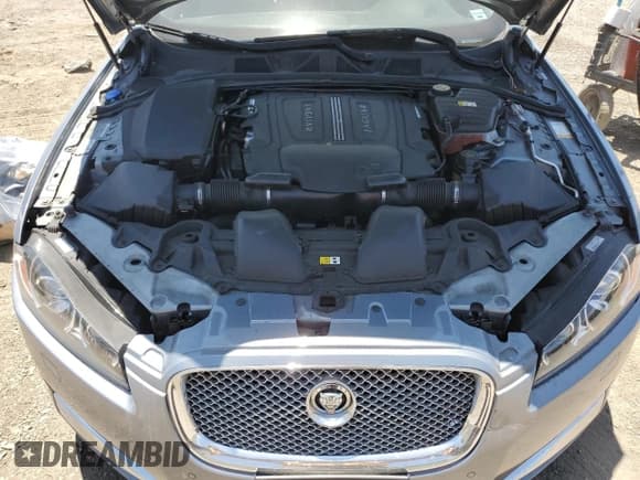 ✅ 2013 Jaguar XF RWD • VIN: SAJWA0E77D8S91277 • Lot: 63109595. Listed on Copart with 81,735 mi. Free auction sales archive from the USA and detailed vehicle history report at DreamBid. Image 11.