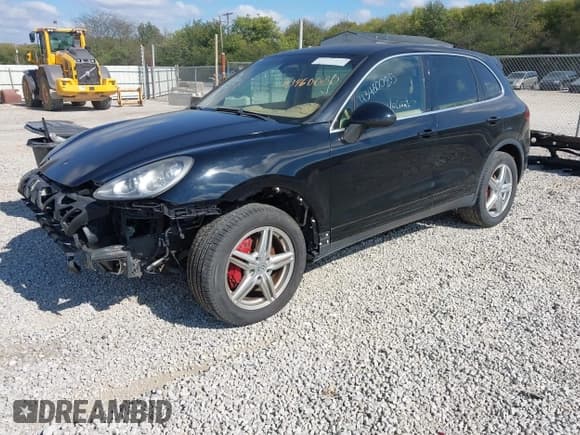 ✅ 2014 Porsche Cayenne • VIN: WP1AA2A23ELA07428 • Lot: 43460085. Wystawiony na IAAI z przebiegiem 55 374 mil. Bezpłatny archiwum sprzedaży aukcyjnych z USA i szczegółowy raport historii pojazdu na DreamBid. Zdjęcie 2.