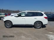 ✅ 2013 Nissan Pathfinder SL • VIN: 5N1AR2MM6DC629197 • Лот: 41847580. Опубликован ранее на IAAI с пробегом 188 121 миль. Бесплатный доступ к архиву аукционных продаж из США и подробный отчёт об истории автомобиля на DreamBid. Изображение 13.