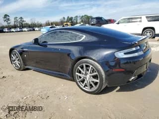 ✅ 2011 Aston Martin Vantage • VIN: SCFEKBDLXBGC15044 • Lot: 88774215. Wystawiony na Copart z przebiegiem 30 599 mil. Bezpłatny archiwum sprzedaży aukcyjnych z USA i szczegółowy raport historii pojazdu na DreamBid. Zdjęcie 2.