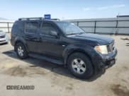 ✅ 2006 Nissan Pathfinder S • VIN: 5N1AR18U36C648779 • Лот: 62191105. Опубликован ранее на Copart с пробегом 182 373 миль. Бесплатный доступ к архиву аукционных продаж из США и подробный отчёт об истории автомобиля на DreamBid. Изображение 4.