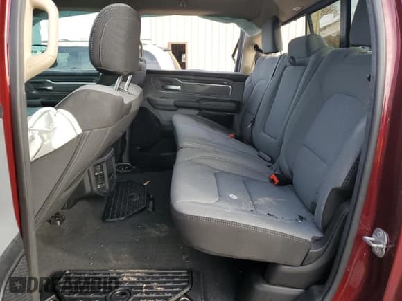 ✅ 2019 Ram 1500 Big Horn • VIN: 1C6RRFFG3KN862758 • Lot: 91287655. Listed on Copart with 87,697 mi. Free auction sales archive from the USA and detailed vehicle history report at DreamBid. Image 10.