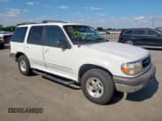 ✅ 1999 Ford Explorer XLT • VIN: 1FMZU32E6XZB27911 • Lot: 58492495. Wystawiony na Copart z przebiegiem 337 889 mil. Bezpłatny archiwum sprzedaży aukcyjnych z USA i szczegółowy raport historii pojazdu na DreamBid. Zdjęcie 4.