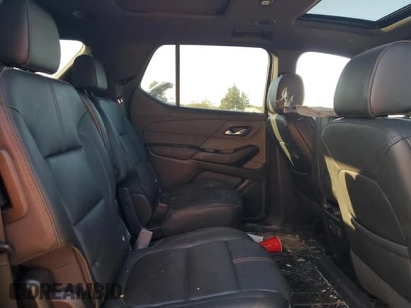 ✅ 2023 Chevrolet Traverse RS • VIN: 1GNEVJKW1PJ206602 • Lot: 82506285. Wystawiony na Copart z przebiegiem 57 493 mil. Bezpłatny archiwum sprzedaży aukcyjnych z USA i szczegółowy raport historii pojazdu na DreamBid. Zdjęcie 11.