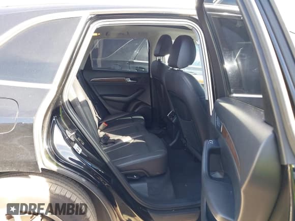 ✅ 2017 Audi Q5 Premium • VIN: WA1C2AFP4HA099763 • Lot: 43654513. Listed on IAAI with 132,015 mi. Free auction sales archive from the USA and detailed vehicle history report at DreamBid. Image 8.