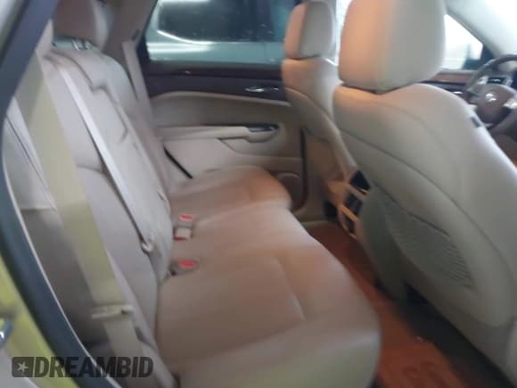 ✅ 2012 Cadillac SRX Luxury Collection • VIN: 3GYFNAE33CS512444 • Lot: 43743902. Wystawiony na IAAI z przebiegiem 94 299 mil. Bezpłatny archiwum sprzedaży aukcyjnych z USA i szczegółowy raport historii pojazdu na DreamBid. Zdjęcie 8.