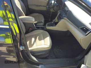 ✅ 2017 Hyundai Elantra Value Edition • VIN: 5NPD84LF3HH003541 • Lot: 43660268. Listed on IAAI with 98,564 mi. Free auction sales archive from the USA and detailed vehicle history report at DreamBid. Image 5.