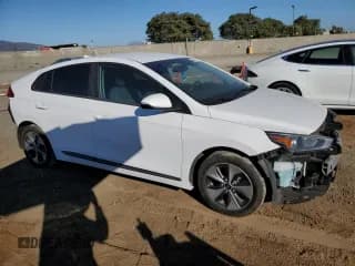 ✅ 2019 Hyundai Ioniq • VIN: KMHC75LH0KU035958 • Lot: 69035204. Wystawiony na Copart z przebiegiem 56 904 mil. Bezpłatny archiwum sprzedaży aukcyjnych z USA i szczegółowy raport historii pojazdu na DreamBid. Zdjęcie 4.