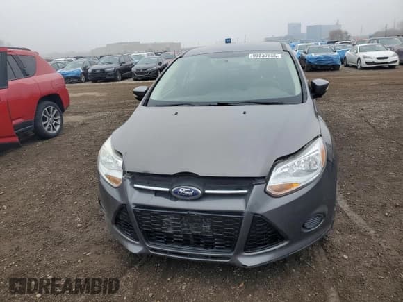 ✅ 2014 Ford Focus SE • VIN: 1FADP3F22EL449067 • Лот: 93537665. Опубликован ранее на Copart с пробегом 150 864 миль. Бесплатный доступ к архиву аукционных продаж из США и подробный отчёт об истории автомобиля на DreamBid. Изображение 5.