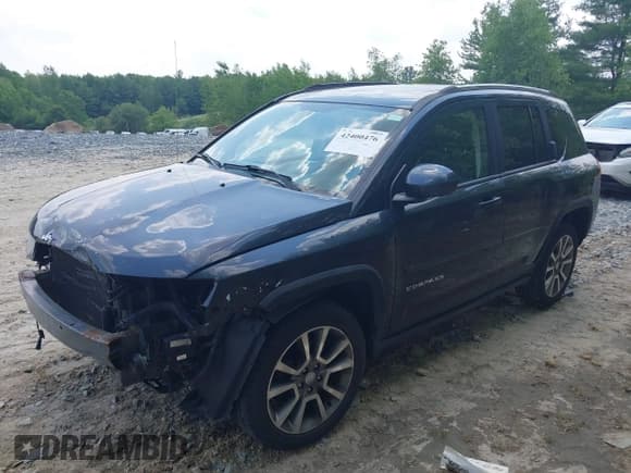 ✅ 2015 Jeep Compass Limited • VIN: 1C4NJDCB0FD424156 • Лот: 42400476. Опубликован ранее на IAAI с пробегом 123 351 миль. Бесплатный доступ к архиву аукционных продаж из США и подробный отчёт об истории автомобиля на DreamBid. Изображение 17.