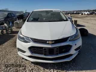2018 Chevrolet Cruze LT z VIN 1G1BE5SM9J7145448, wystawiony jako Copart lot #78874104 z przebiegiem 128 225 mil mil oraz Szkoda całkowita • Salvage title. Historia ofert i sprzedaży dostępna na DreamBid. Obrazek 5.