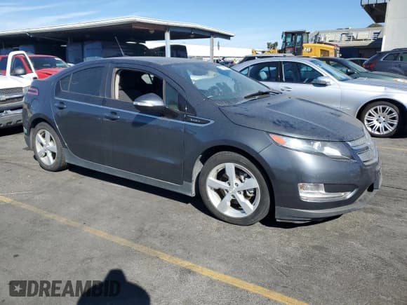 ✅ 2013 Chevrolet Volt • VIN: 1G1RE6E45DU107821 • Lot: 77256734. Wystawiony na Copart z przebiegiem 156 187 mil. Bezpłatny archiwum sprzedaży aukcyjnych z USA i szczegółowy raport historii pojazdu na DreamBid. Zdjęcie 4.