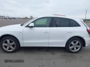 ✅ 2011 Audi Q5 Prestige • VIN: WA1WKAFP8BA079732 • Lot: 42178556. Wystawiony na IAAI z przebiegiem 132 241 mil. Bezpłatny archiwum sprzedaży aukcyjnych z USA i szczegółowy raport historii pojazdu na DreamBid. Zdjęcie 14.