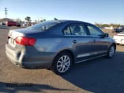 ✅ 2013 Volkswagen Jetta SE • VIN: 3VWBP7AJ1DM435419 • Lot: 93075595. Wystawiony na Copart z przebiegiem 133 860 mil. Bezpłatny archiwum sprzedaży aukcyjnych z USA i szczegółowy raport historii pojazdu na DreamBid. Zdjęcie 3.