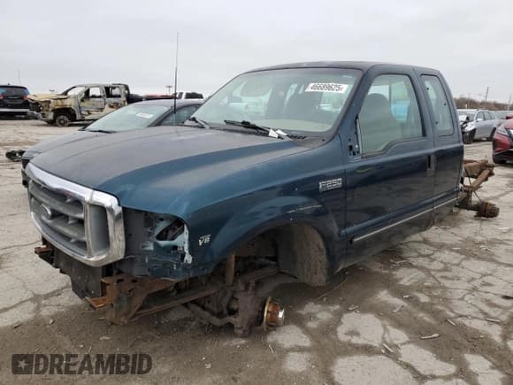 ✅ 1999 Ford F-250 XL • VIN: 1FTNX21L8XEC14950 • Lot: 46689625. Listed on Copart with 195,289 mi. Free auction sales archive from the USA and detailed vehicle history report at DreamBid. Image 1.