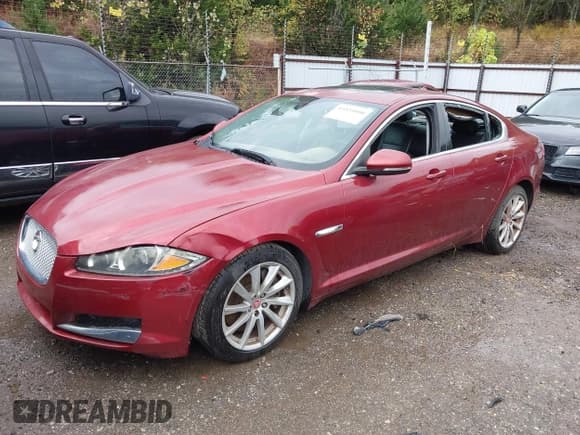 ✅ 2014 Jaguar XF T • VIN: SAJWA0ES0EPU10623 • Лот: 43535000. Опубликован ранее на IAAI с пробегом 121 182 миль. Бесплатный доступ к архиву аукционных продаж из США и подробный отчёт об истории автомобиля на DreamBid. Изображение 2.