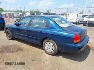 ✅ 1999 Hyundai Sonata • VIN: KMHWF25SXXA129717 • Lot: 43007300. Listed on IAAI with 75,725 mi. Free auction sales archive from the USA and detailed vehicle history report at DreamBid. Image 3.