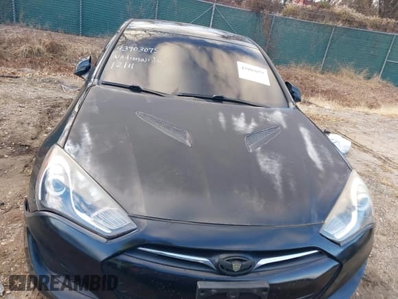 ✅ 2013 Hyundai Genesis Coupe Premium • VIN: KMHHT6KD6DU088513 • Lot: 43903075. Wystawiony na IAAI z przebiegiem 145 804 mil. Bezpłatny archiwum sprzedaży aukcyjnych z USA i szczegółowy raport historii pojazdu na DreamBid. Zdjęcie 6.