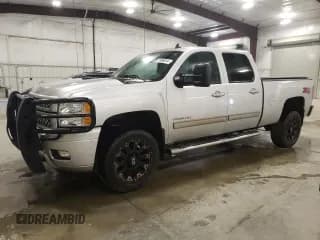 ✅ 2014 Chevrolet Silverado 2500HD LTZ • VIN: 1GC1KYEGXEF124896 • Lot: 77496614. Listed on Copart with 231,911 mi. Free auction sales archive from the USA and detailed vehicle history report at DreamBid. Image 1.