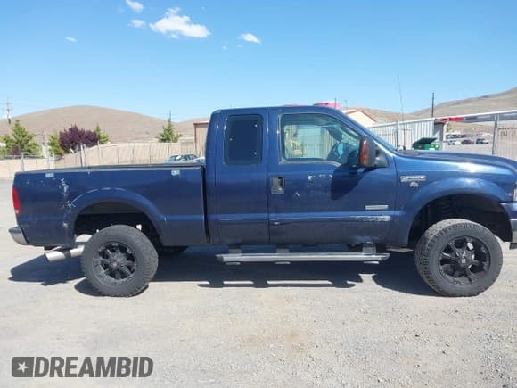 ✅ 2006 Ford F-250 XL • VIN: 1FTSX21P16EA50414 • Lot: 42188480. Listed on IAAI with Not provided. Free auction sales archive from the USA and detailed vehicle history report at DreamBid. Image 12.