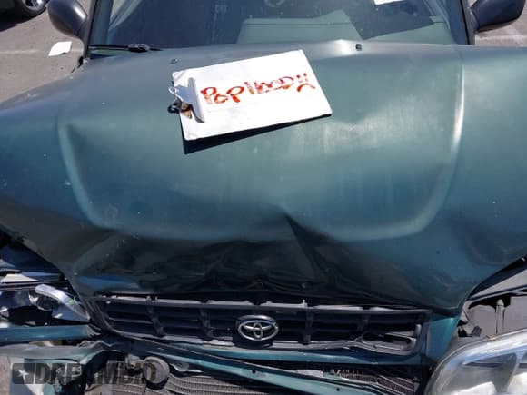 ✅ 1998 Toyota RAV4 • VIN: JT3GP10V7W0034249 • Lot: 42327932. Wystawiony na IAAI z przebiegiem 261 840 mil. Bezpłatny archiwum sprzedaży aukcyjnych z USA i szczegółowy raport historii pojazdu na DreamBid. Zdjęcie 10.