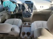✅ 2006 Kia Sedona LX • VIN: KNDMB233166057892 • Лот: 92015425. Опубликован ранее на Copart с пробегом 185 793 миль. Бесплатный доступ к архиву аукционных продаж из США и подробный отчёт об истории автомобиля на DreamBid. Изображение 8.