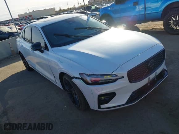 ✅ 2024 Volvo S60 Plus Black Edition • VIN: 7JRL12TH1RG294814 • Lot: 41324183. Listed on IAAI with 35,874 mi. Free auction sales archive from the USA and detailed vehicle history report at DreamBid. Image 1.