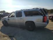 ✅ 2011 Chevrolet Suburban LS • VIN: 1GNSKHE30BR354739 • Lot: 93123655. Listed on Copart with 385,991 mi. Free auction sales archive from the USA and detailed vehicle history report at DreamBid. Image 2.