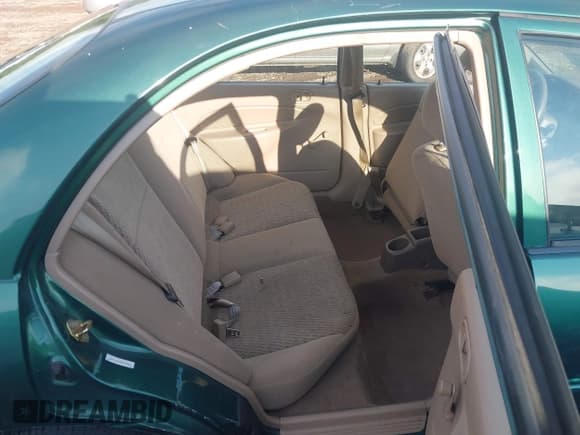 ✅ 1999 Ford Escort SE • VIN: 1FAFP13P2XW264113 • Lot: 42648045. Listed on IAAI with 72,253 mi. Free auction sales archive from the USA and detailed vehicle history report at DreamBid. Image 8.