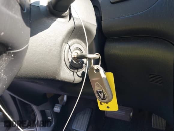 ✅ 2006 Acura MDX Touring • VIN: 2HNYD188X6H517084 • Lot: 43206842. Listed on IAAI with 201,290 mi. Free auction sales archive from the USA and detailed vehicle history report at DreamBid. Image 11.