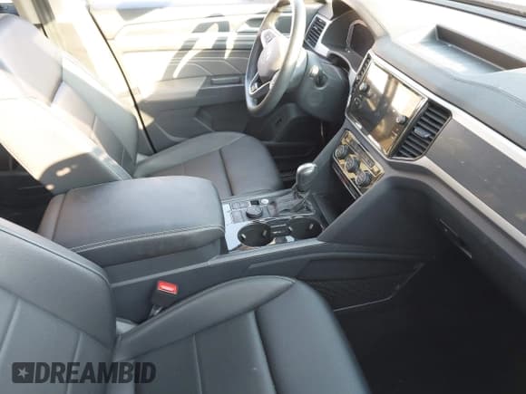 ✅ 2023 Volkswagen Atlas SEL R-Line Black • VIN: 1V2SR2CA9PC544552 • Lot: 43343564. Listed on IAAI with 82,486 mi. Free auction sales archive from the USA and detailed vehicle history report at DreamBid. Image 5.