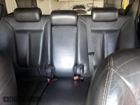 ✅ 2008 Hyundai Santa Fe SE • VIN: 5NMSH13E38H221280 • Lot: 79946454. Listed on Copart with 213,584 mi. Free auction sales archive from the USA and detailed vehicle history report at DreamBid. Image 10.