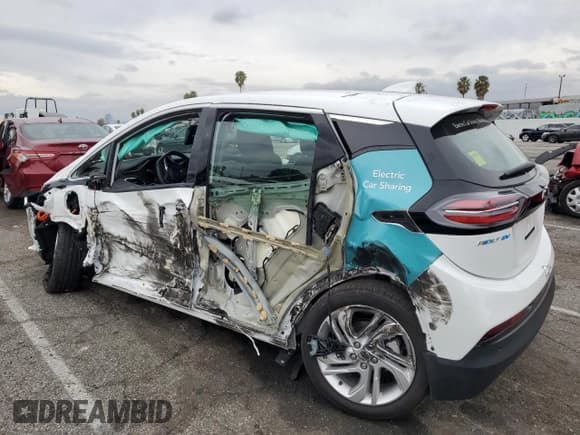 ✅ 2023 Chevrolet Bolt EV 1LT • VIN: 1G1FW6S07P4127266 • Lot: 39827214. Wystawiony na Copart z przebiegiem 2 987 mil. Bezpłatny archiwum sprzedaży aukcyjnych z USA i szczegółowy raport historii pojazdu na DreamBid. Zdjęcie 2.