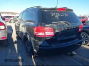 ✅ 2018 Dodge Journey SE • VIN: 3C4PDCAB6JT527985 • Lot: 43181747. Wystawiony na IAAI z przebiegiem Nie podano. Bezpłatny archiwum sprzedaży aukcyjnych z USA i szczegółowy raport historii pojazdu na DreamBid. Zdjęcie 3.