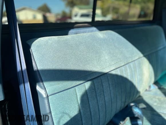 ✅ 1984 GMC Sierra 1500 • VIN: 1GTDC14H1EF715372 • Lot: 92194355. Listed on Copart with 71,186 mi. Free auction sales archive from the USA and detailed vehicle history report at DreamBid. Image 6.