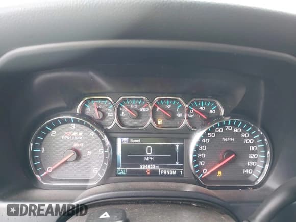 ✅ 2015 Chevrolet Silverado 2500HD LT • VIN: 1GC1KVEG9FF640344 • Lot: 43345081. Listed on IAAI with 294,853 mi. Free auction sales archive from the USA and detailed vehicle history report at DreamBid. Image 7.