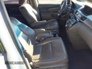 ✅ 2011 Honda Odyssey Touring • VIN: 5FNRL5H93BB053052 • Lot: 43788957. Listed on IAAI with 178,627 mi. Free auction sales archive from the USA and detailed vehicle history report at DreamBid. Image 5.